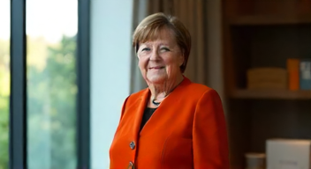 Politische Dimensionen von Dr. Angela Merkel (8/10)